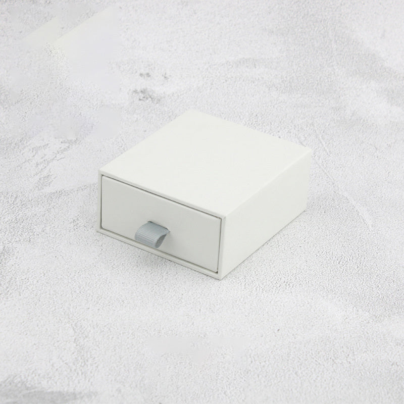 Coffret cadeau de bijoux Adorné