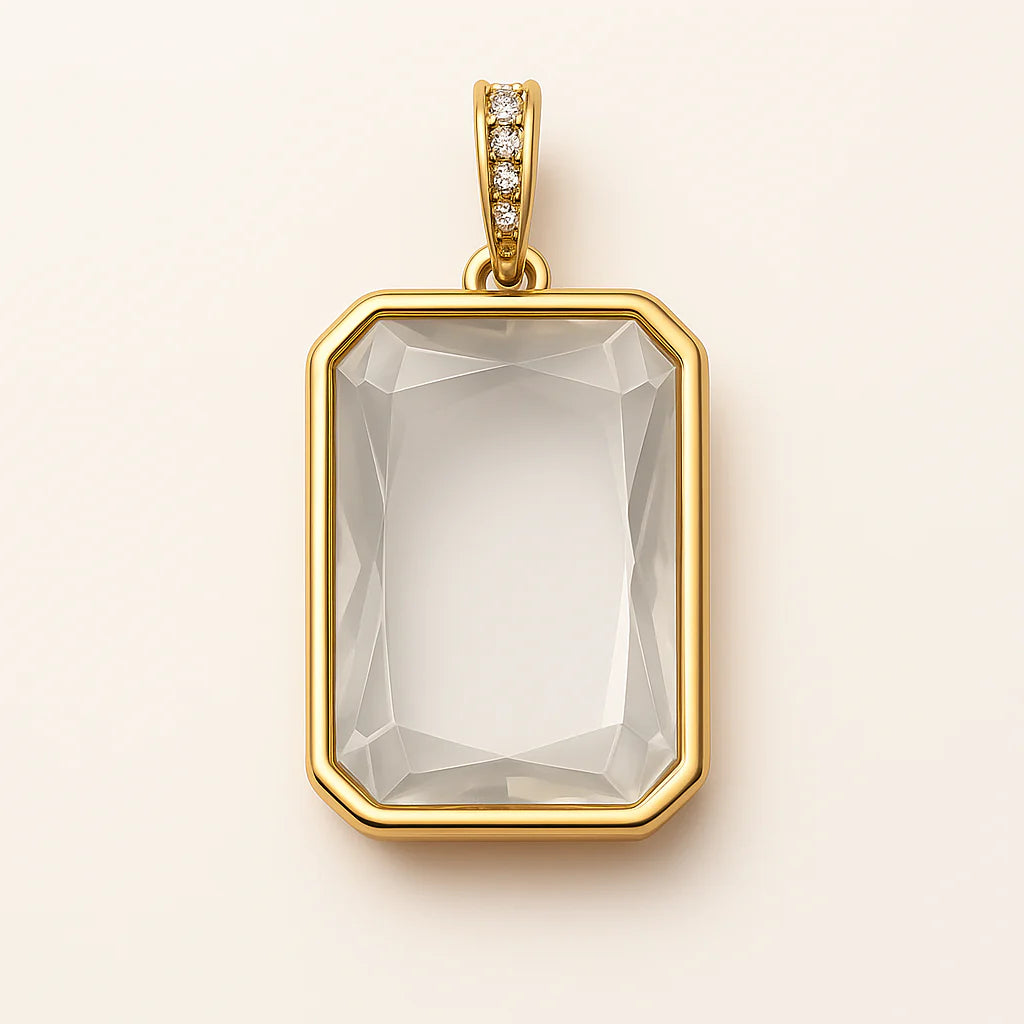 Adorne´ Amulet