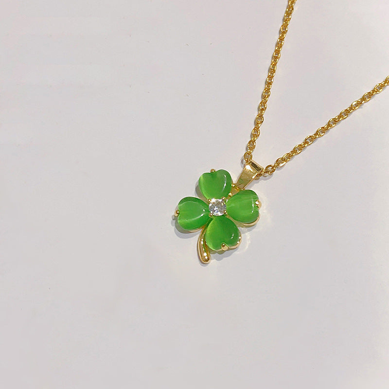 Fleuré Clover Necklace
