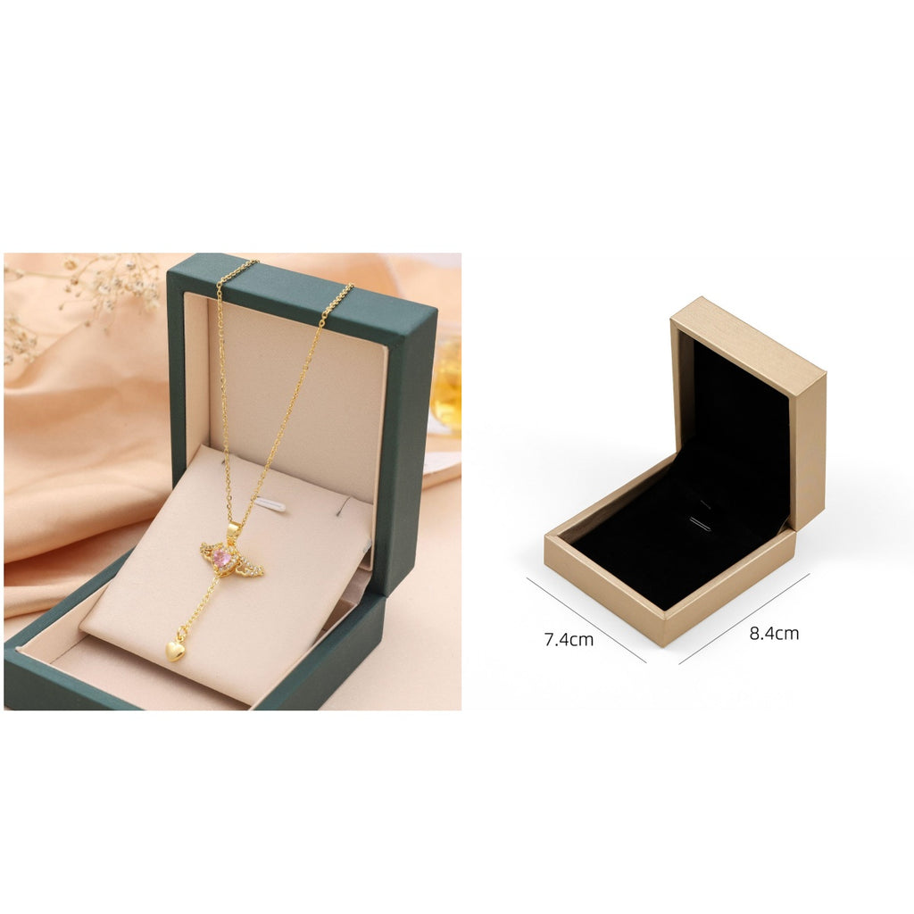 Solène Cupid Necklace